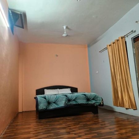 Shri Niwas Homestay Ayodhya Dış mekan fotoğraf