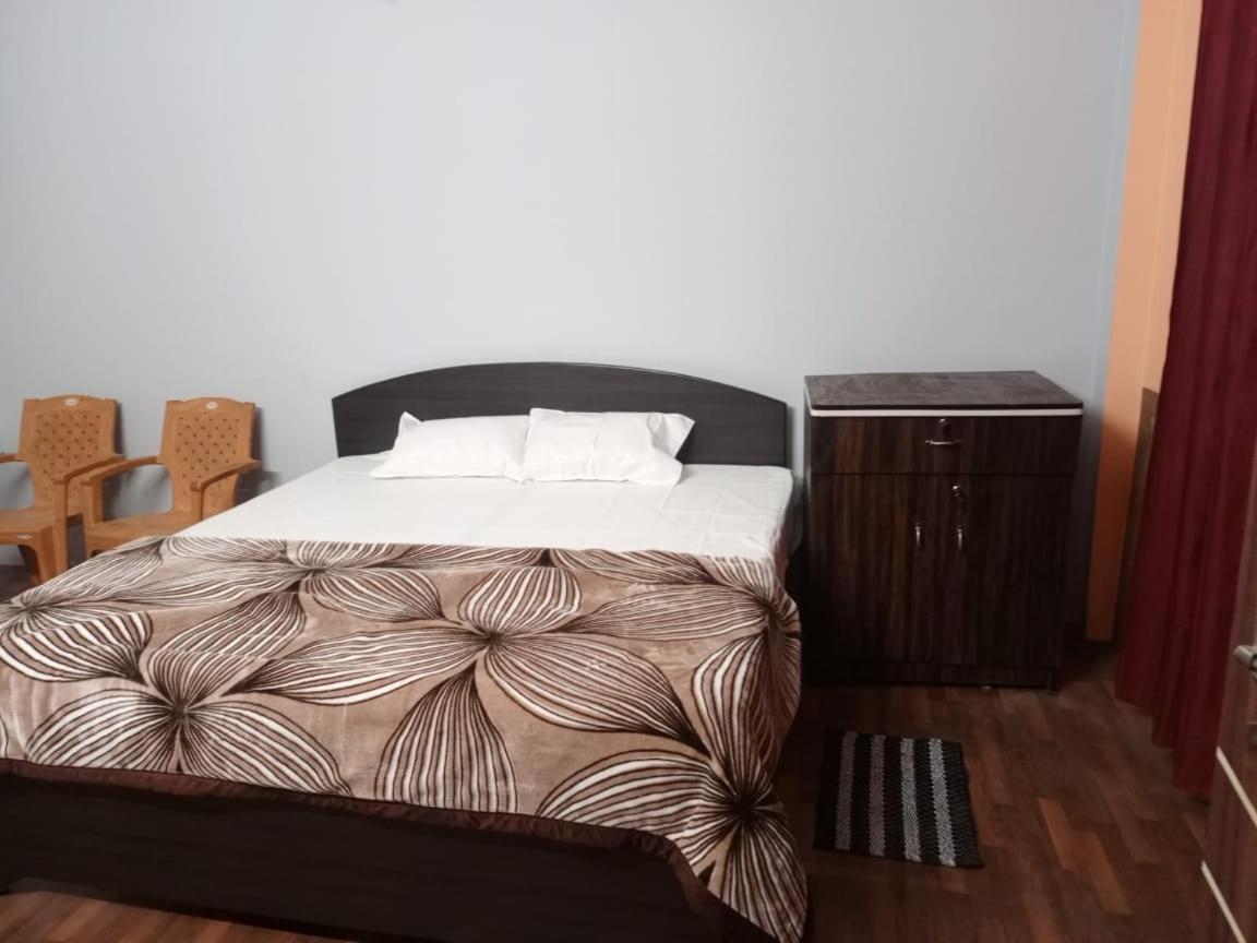 Shri Niwas Homestay Ayodhya Dış mekan fotoğraf